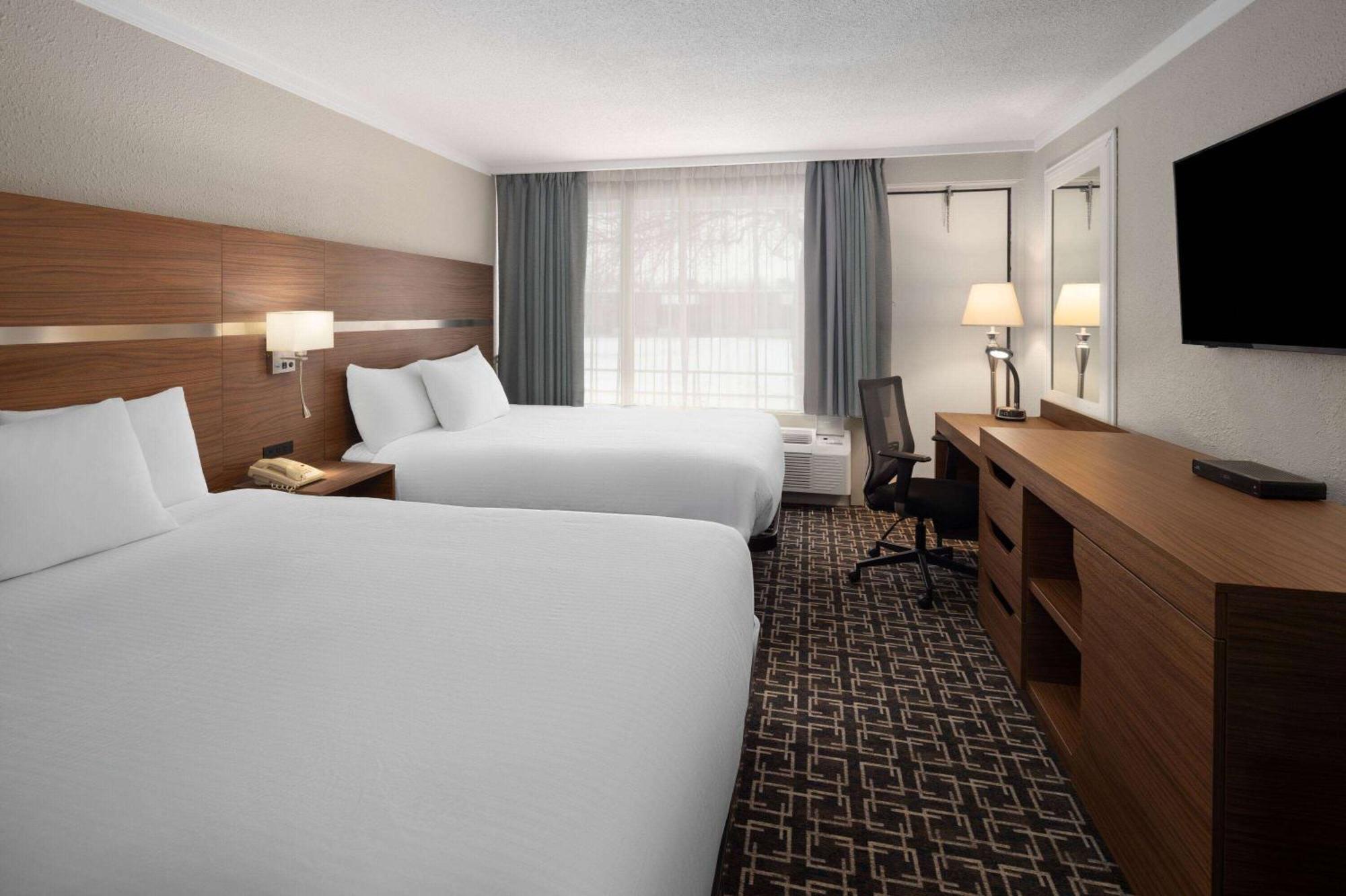 Hotel Baymont By Wyndham Edson Exteriér fotografie