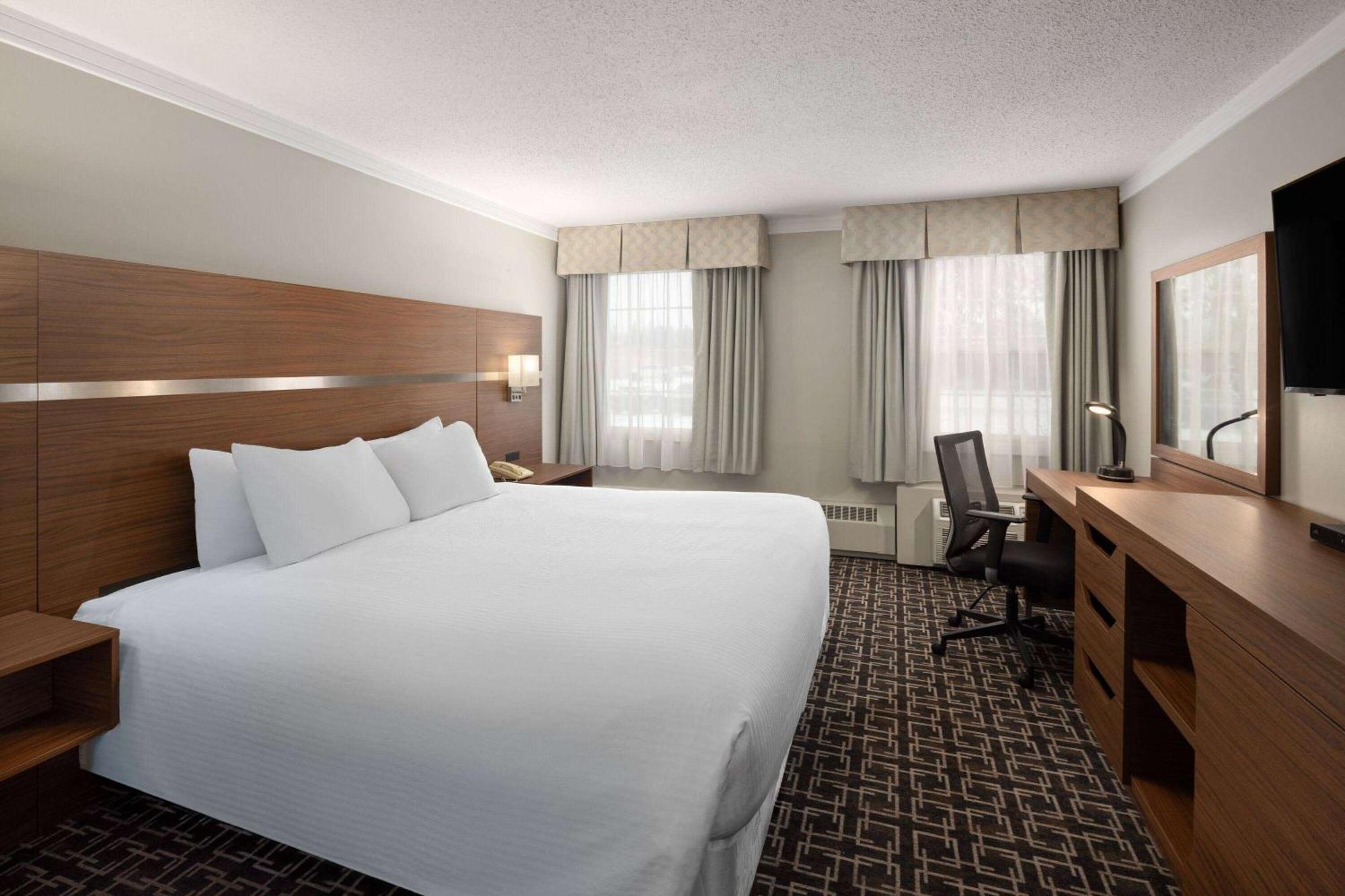 Hotel Baymont By Wyndham Edson Exteriér fotografie